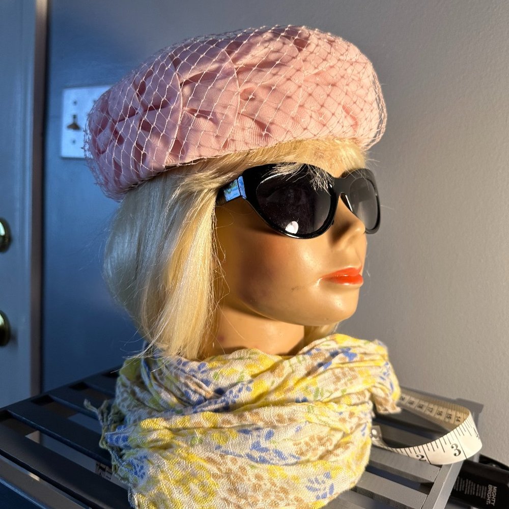 Vintage Pink 1960s Pillbox Hat